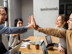 Leia mais sobre o artigo Importância de dormir bem para melhorar o humor e sociabilidade